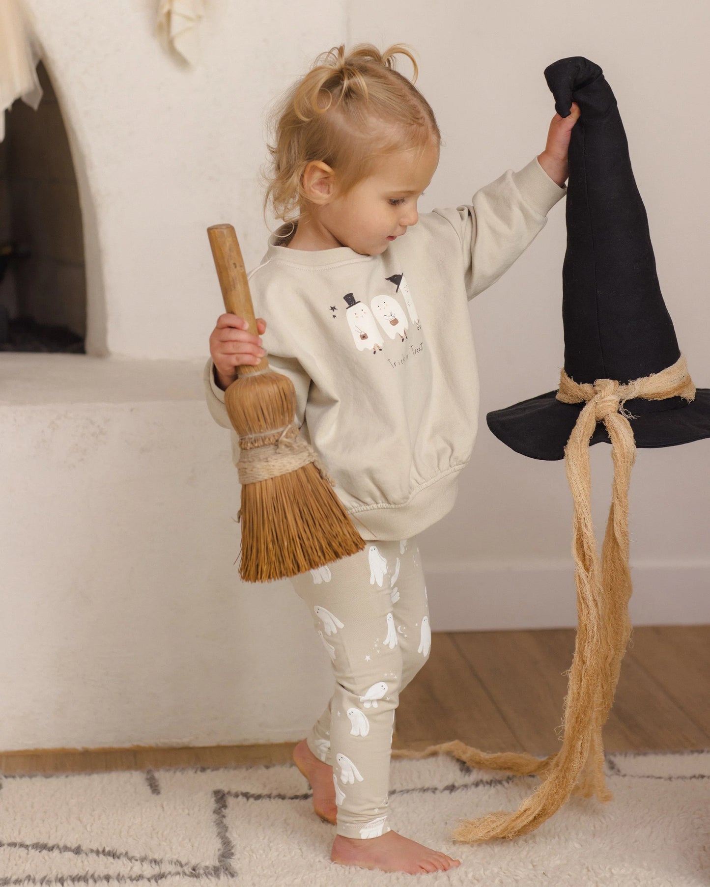 Quincy Mae Bamboo Pajama Set in Dancing Ghosts