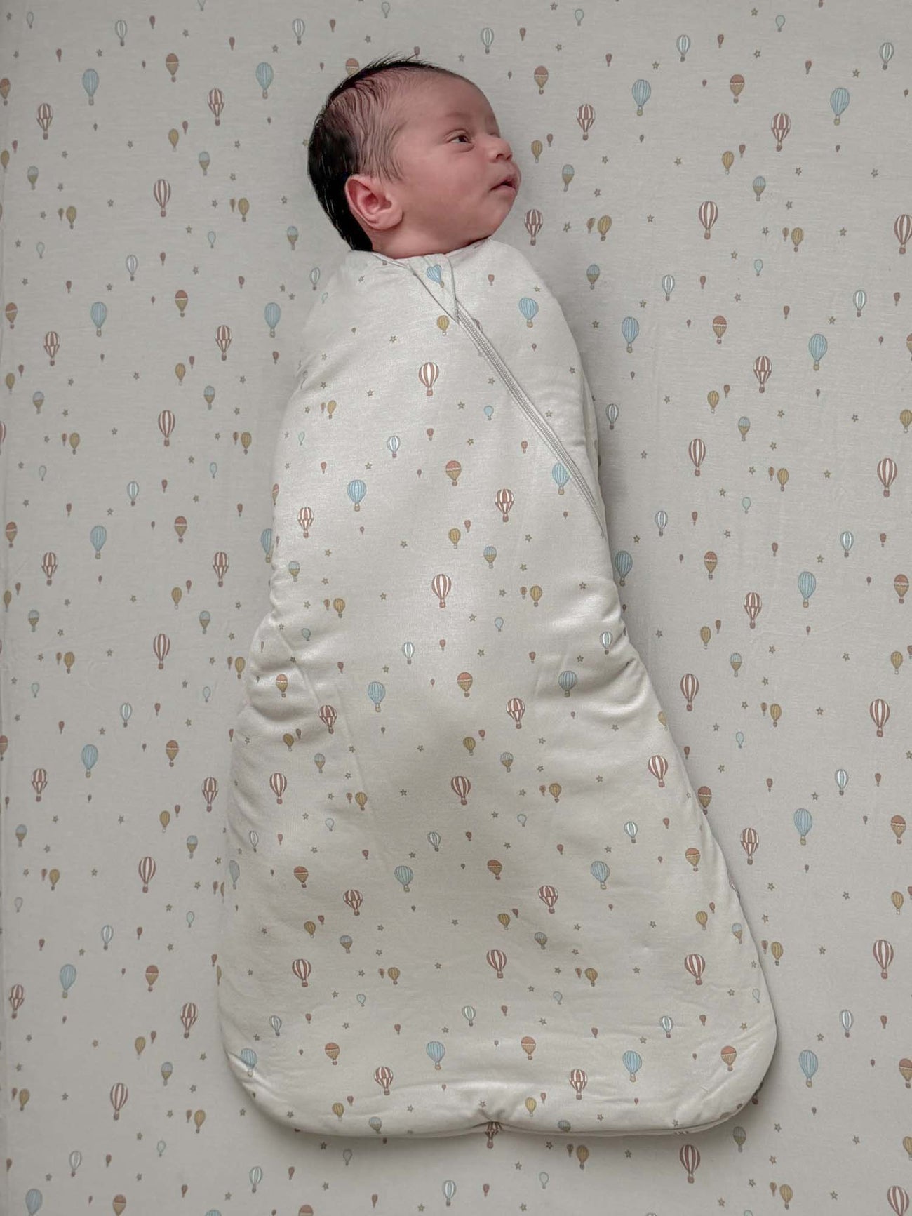 Günamüna 0.5 TOG Slumber Swaddle in Up Up & Away