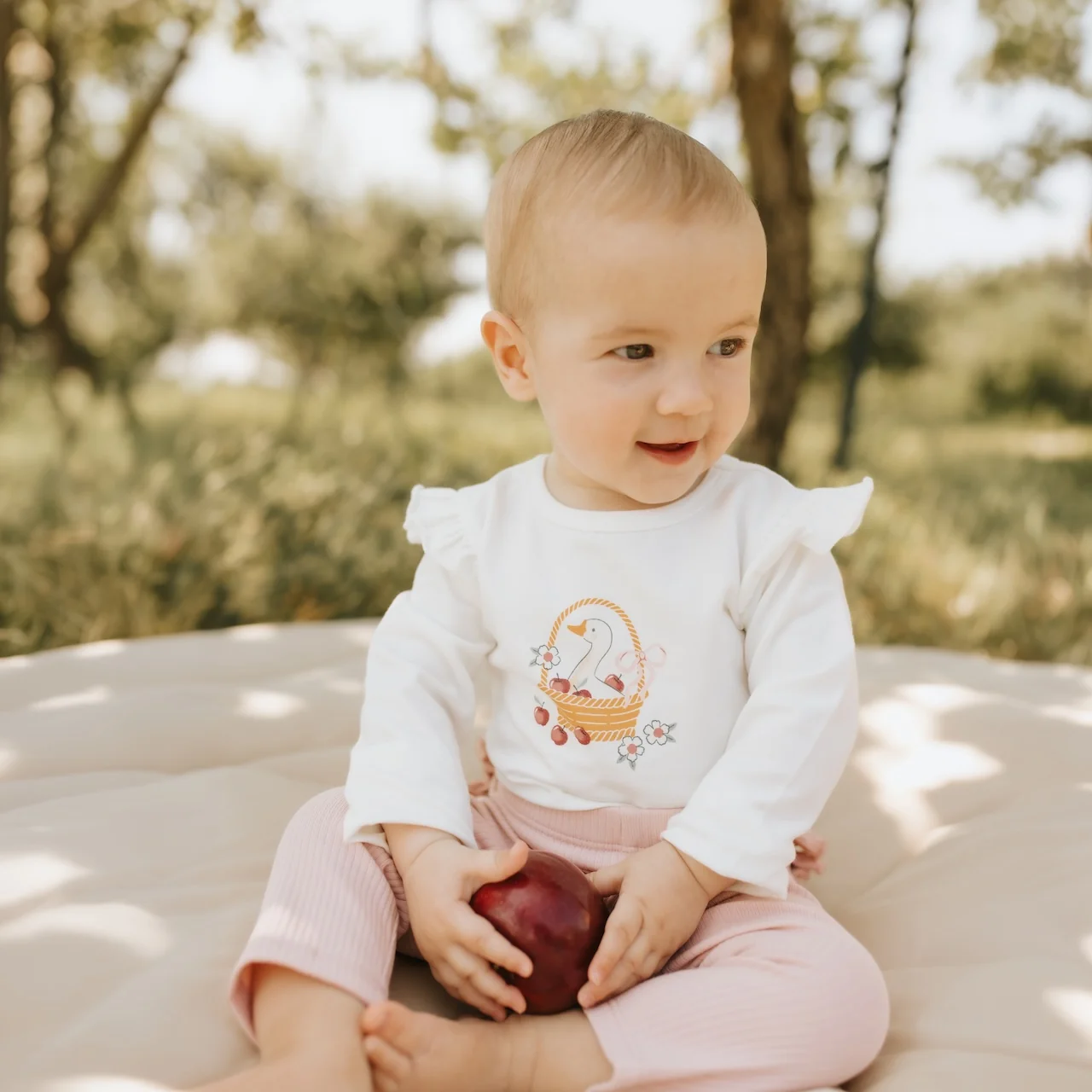 Petit Lem 2 Piece Bodysuit Set in Dress Up Duck