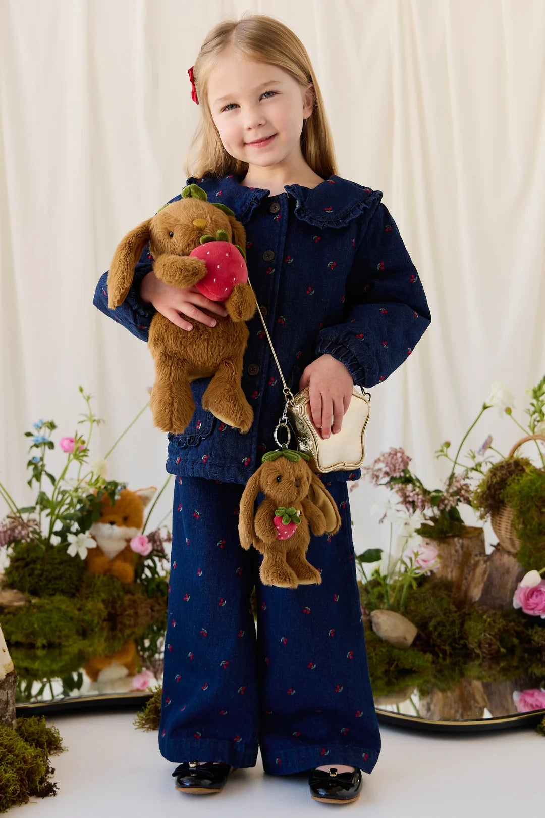 Jamie Kay Snuggle Bunnies - Penelope the Bunny with Strawberries Keyring