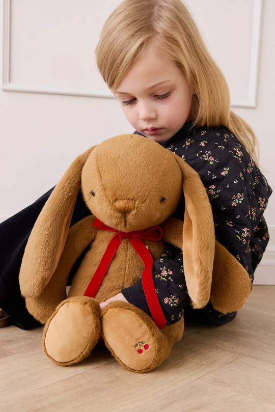 Jamie Kay Snuggle Bunnies - Big Penelope in Toffee