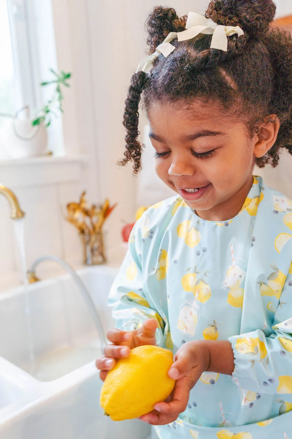 LouLou Lollipop Long Sleeve Bib in Lemon Squeezy