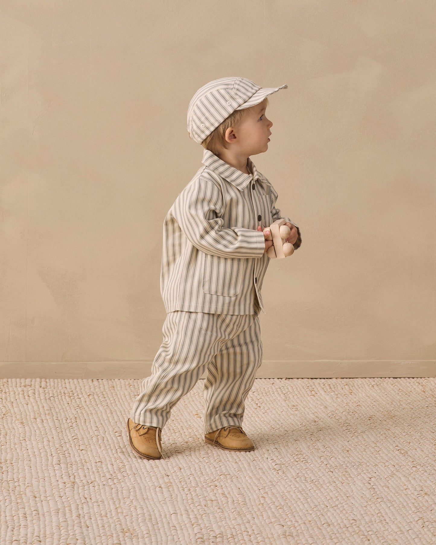 Quincy Mae Grayson Pant in Laurel Pinstripe