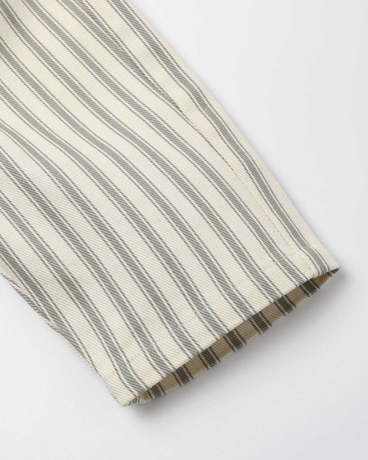 Quincy Mae Grayson Pant in Laurel Pinstripe