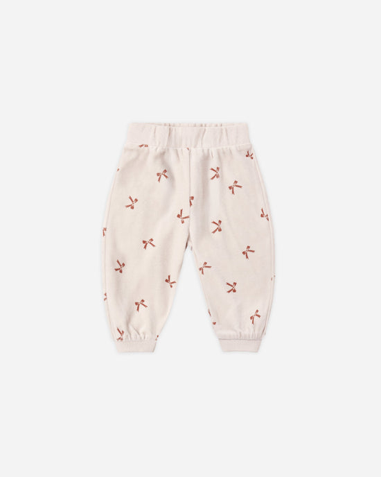 Quincy Mae Relaxed Velour Sweatsuit in Red Bows