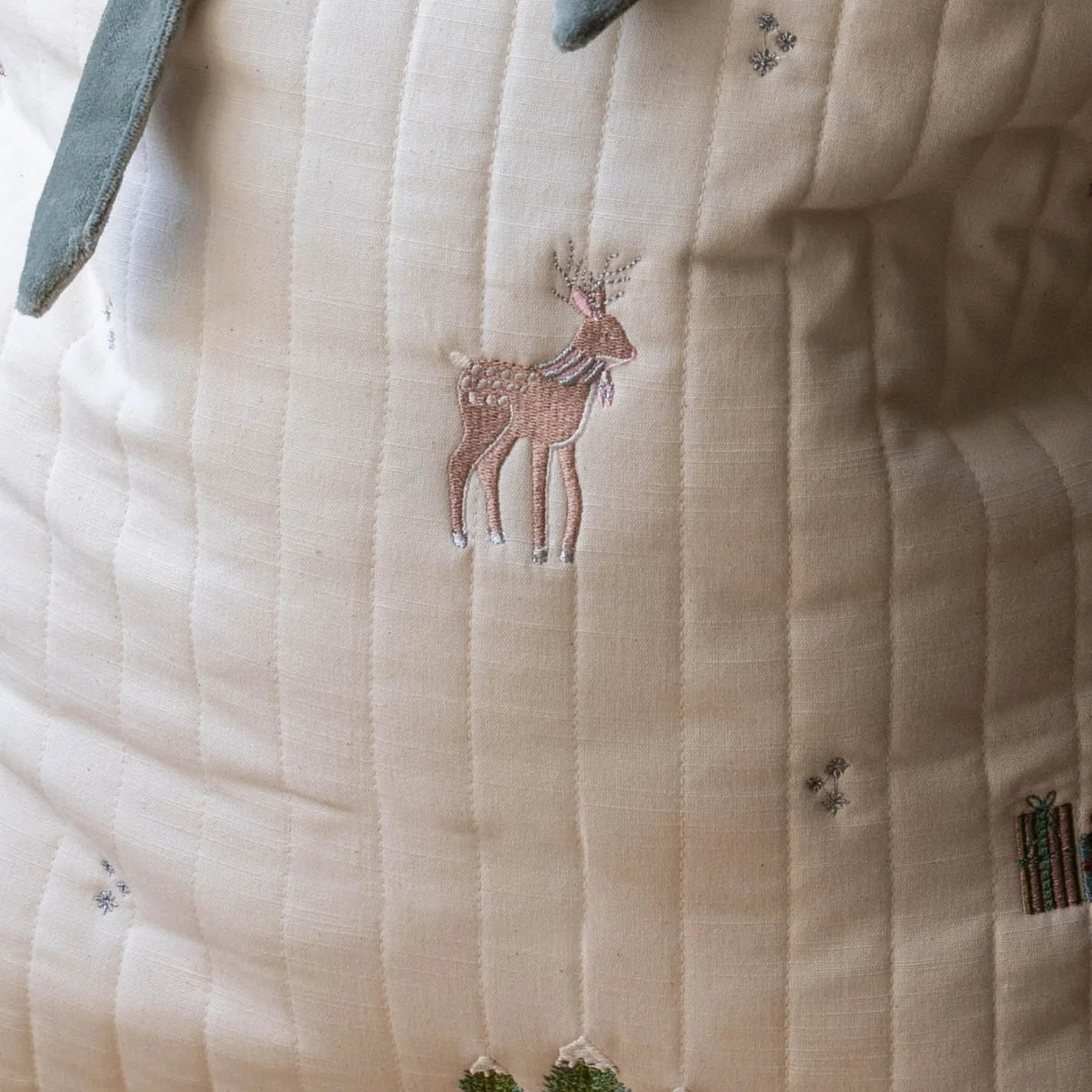 Avery Row Christmas Present Sacks