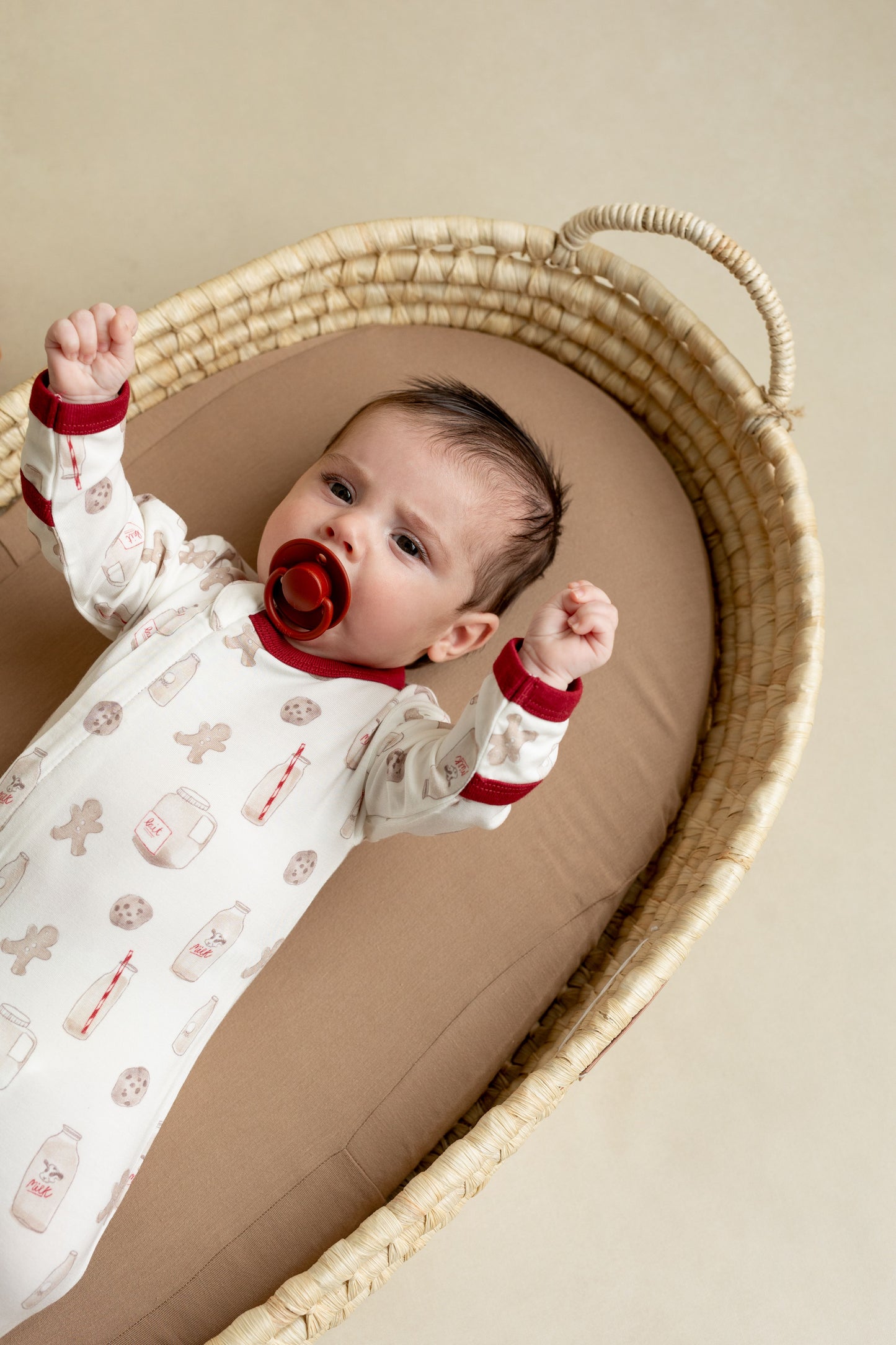Coccoli Footed Sleeper in Milk & Cookies