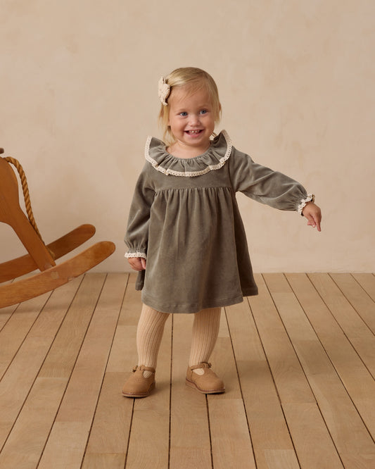 Quincy Mae Velour Dress in Forest