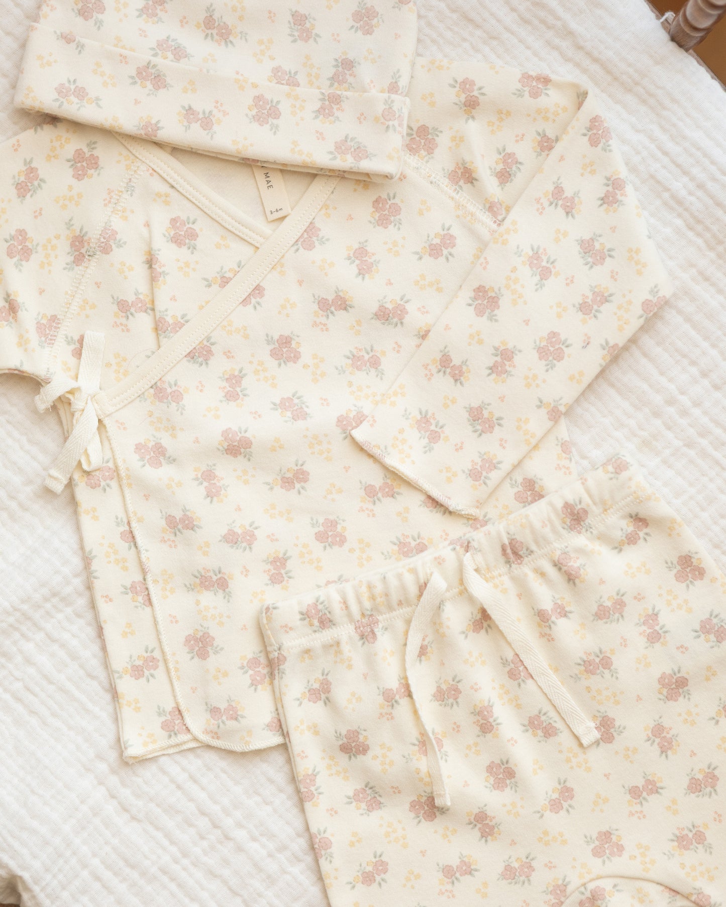 Quincy Mae Wrap Top & Footed Pant Set in Flower Field