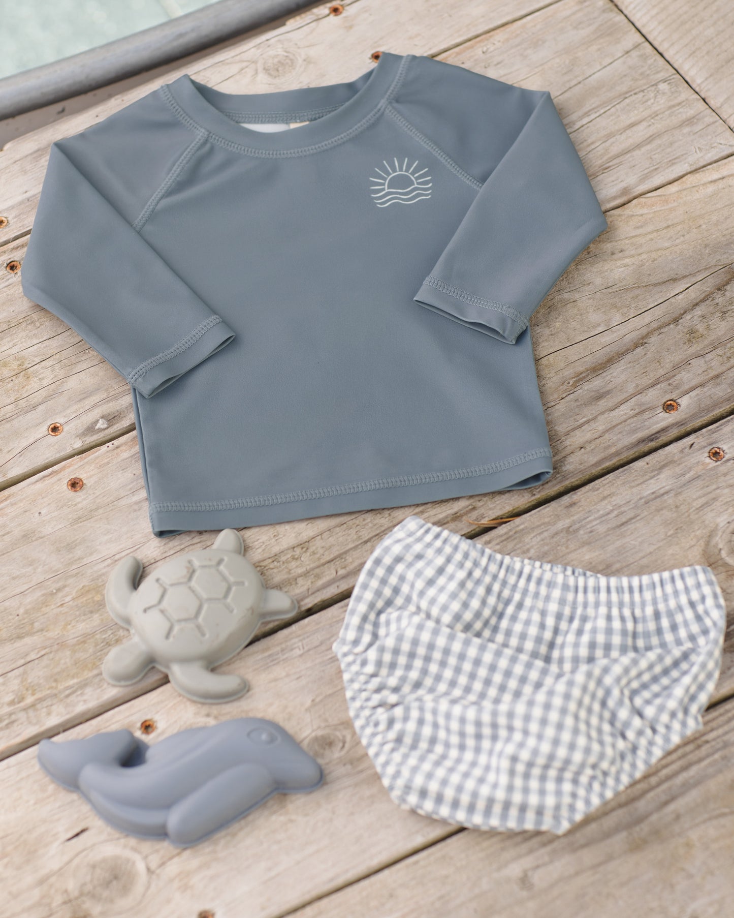 Quincy Mae Rashguard in Ocean