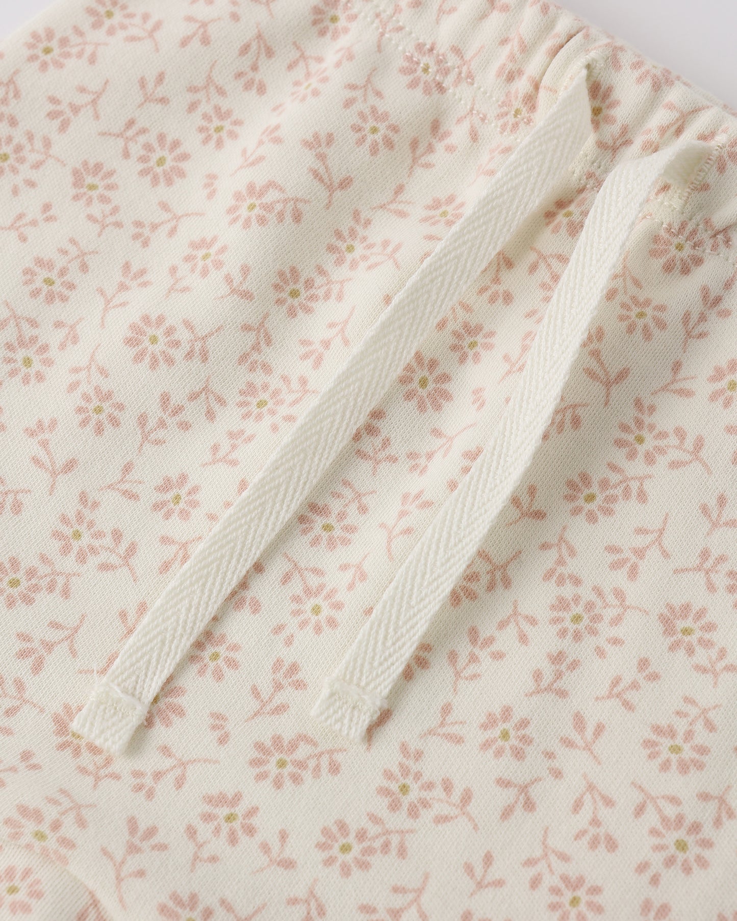 Quincy Mae Wrap Top & Footed Pant Set in Ditsy