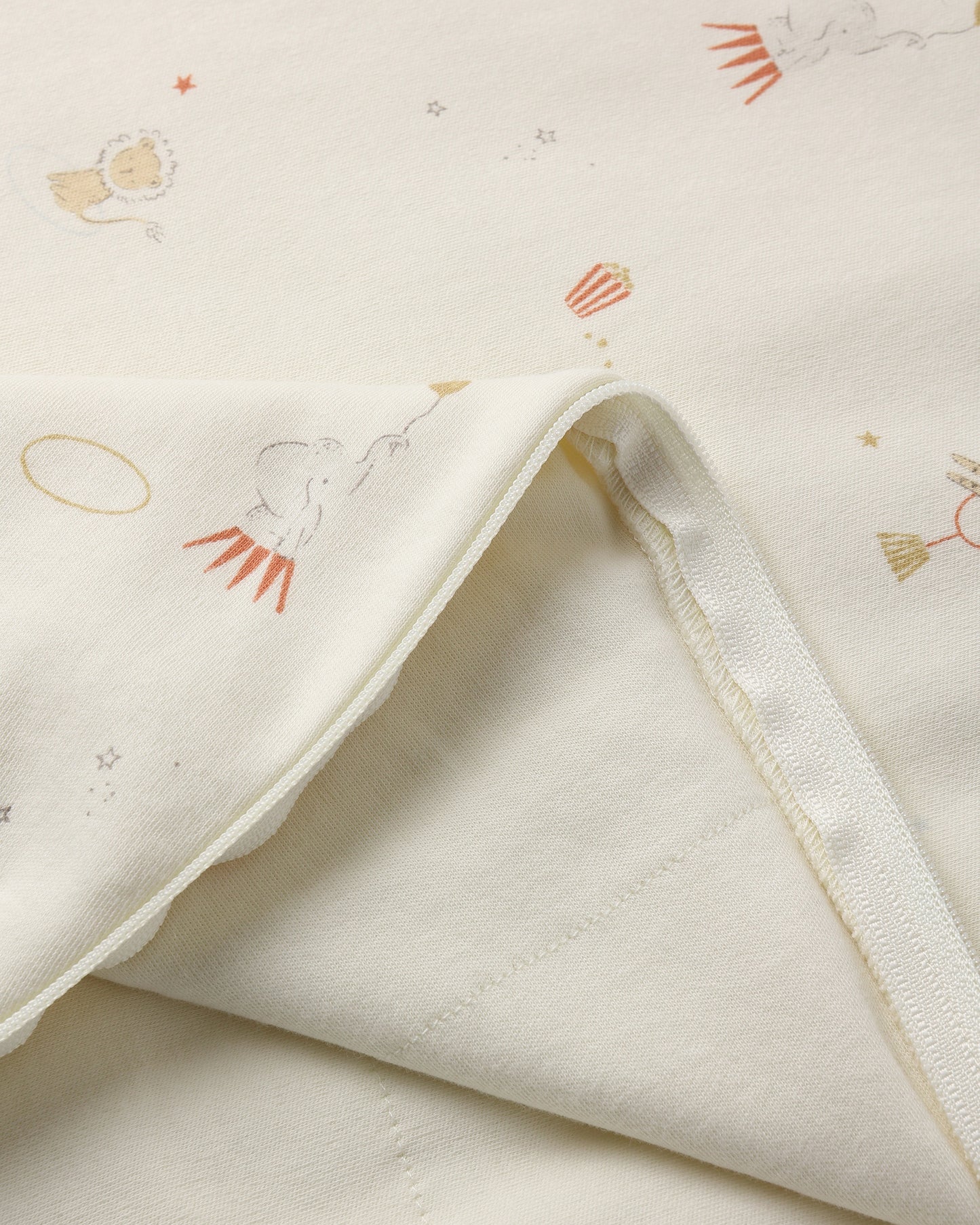 Quincy Mae Jersey Sleep Bag in Carnival