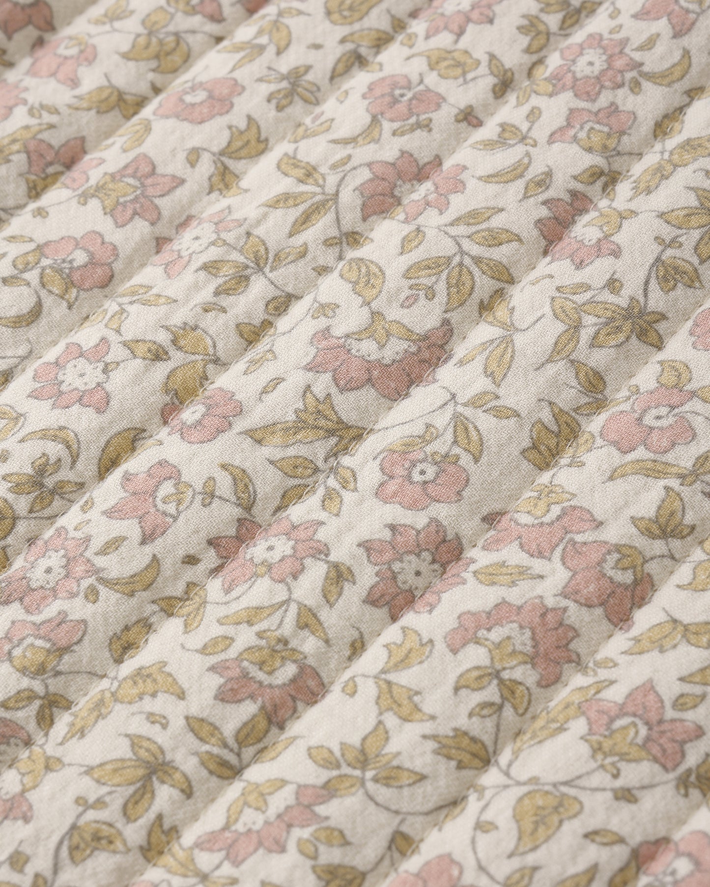 Quincy Mae Diaper Bag & Changing Mat in Wildflower Woven