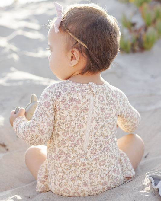 Quincy Mae Olivia Rashguard One-piece in Dahlia