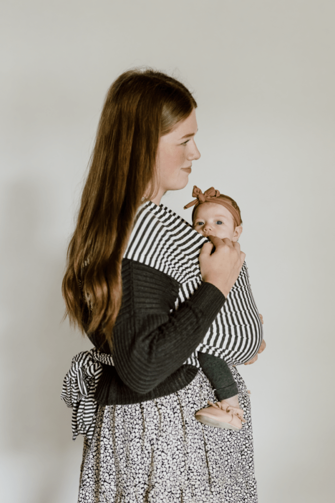 Beluga Baby - Lori Beluga Wrap- Charcoal Stripe