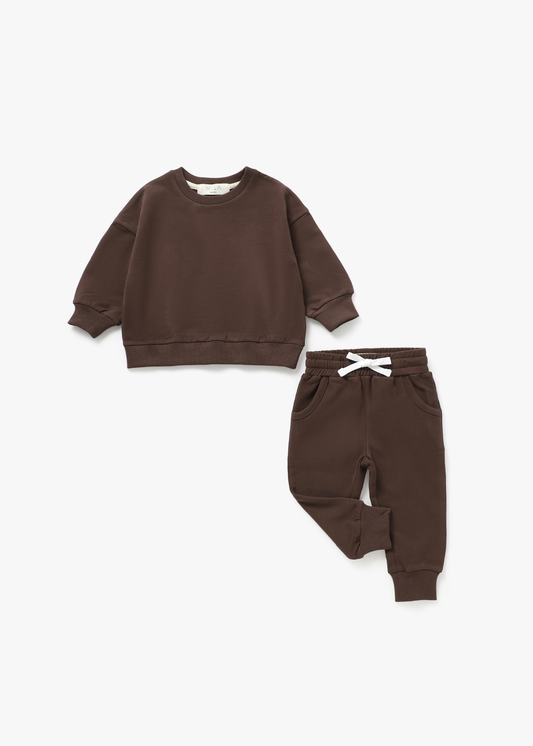 Mila & Co. Sweatshirt & Jogger Set in Mocha